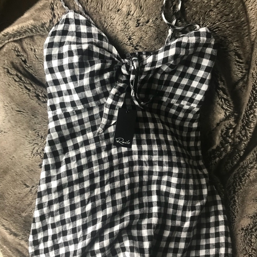 Rails dress